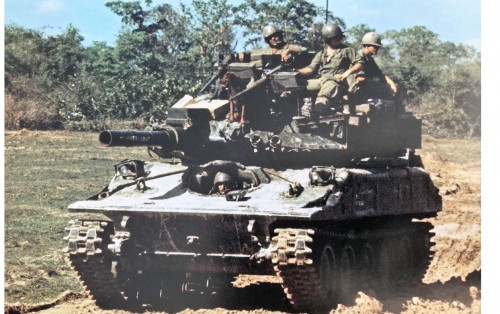 M551 Sheridan Airborne light tank - Vietnam - build
