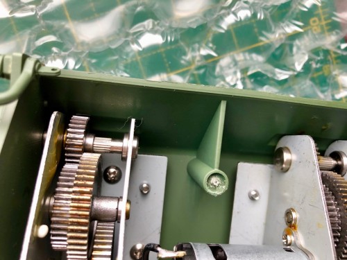 HL Panther gearbox case recesses