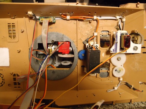 P9045981.jpg (318.08 KiB) Viewed 3270 times Redone elevation with a smaller geared servo.