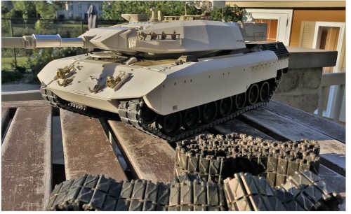 RC 1/16 Canadian tank Leopard C2 Mexas - Afghanistan - build