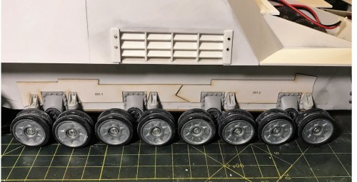 RC 1/16 Sd.Kfz. 165 Hummel Late Production - Build