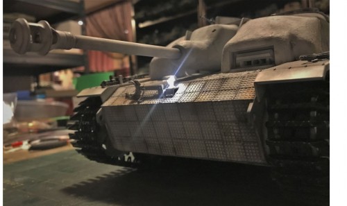 1/16 RC Sturmgeschütz - StuG III G Late - Alkett 1944 - build