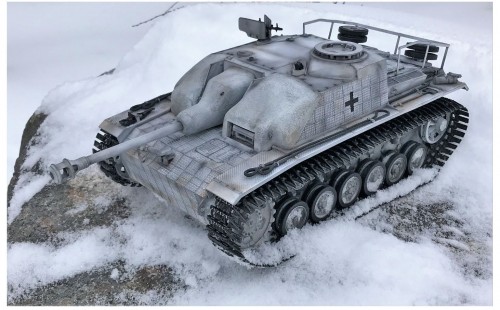 1/16 RC Sturmgeschütz - StuG III G Late - Alkett 1944 - build