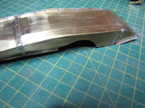 Outer front mudguard