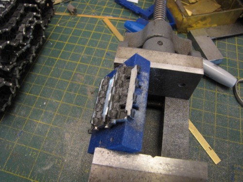 Grinding grip bar