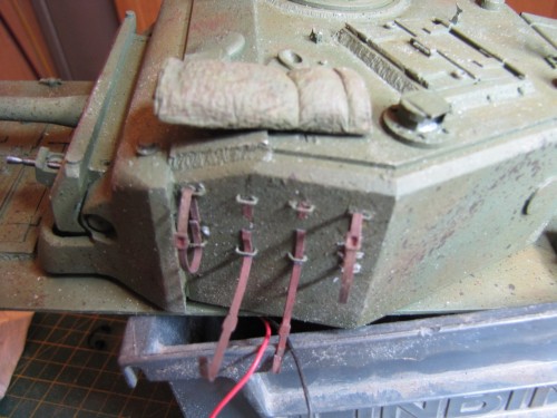 Fitting straps for the tarp