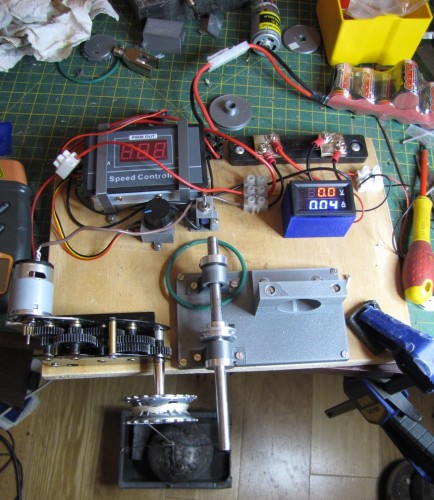 Lifting weight with gearbox