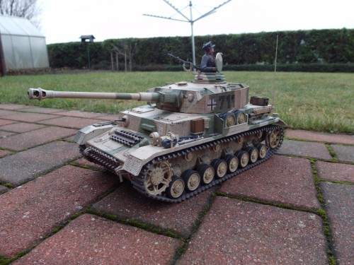 Tamiya_PanzerIV_1.jpg