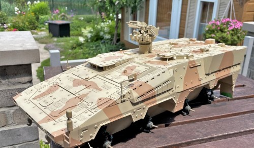 RC 1/16 GTK Boxer 8x8 Armoured Fighting Vehicle - Build