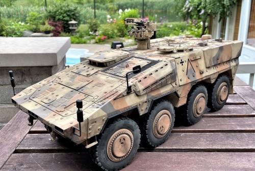 RC 1/16 GTK Boxer 8x8 Armoured Fighting Vehicle - Build