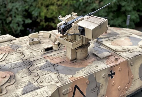 RC 1/16 GTK Boxer 8x8 Armoured Fighting Vehicle - Build