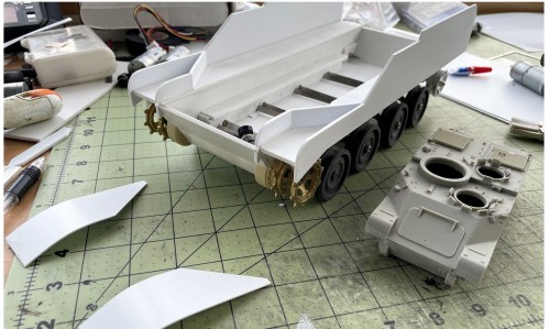 RC 1/16 M113 Lynx Command and Recon tank - build