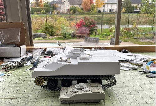 RC 1/16 M113 Lynx Command and Recon tank - build