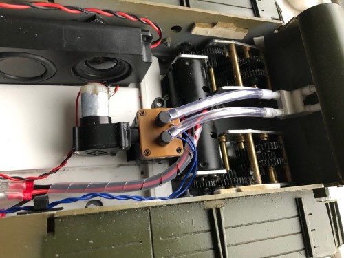 Cromwell-exhaust manifold in situ