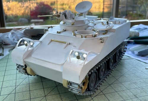 RC 1/16 M113 Lynx Command and Recon tank - build