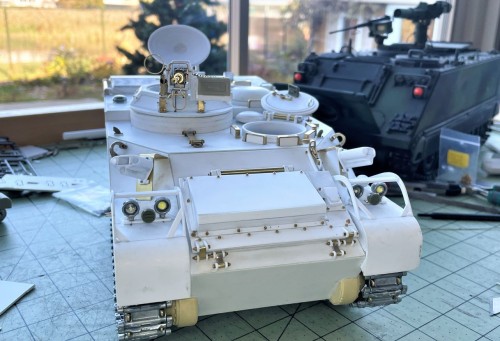 RC 1/16 M113 Lynx Command and Recon tank - build