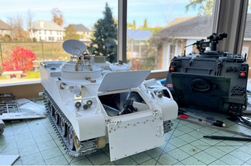 RC 1/16 M113 Lynx Command and Recon tank - build