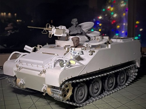 RC 1/16 M113 Lynx Command and Recon tank - build