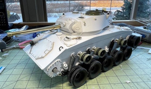 RC 1/16 M-24 Chaffee light tank- Dien Bien Phu 1954 - Build