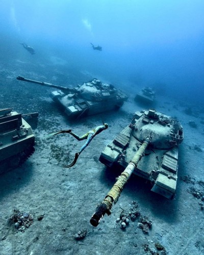 Tank under water