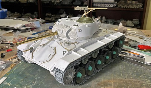 RC 1/16 M-24 Chaffee light tank- Dien Bien Phu 1954 - Build