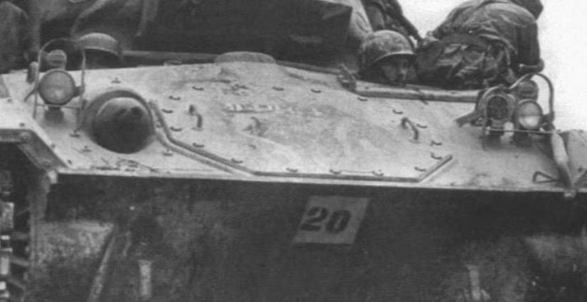 RC 1/16 M-24 Chaffee light tank- Dien Bien Phu 1954 - Build
