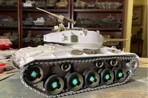 RC 1/16 M-24 Chaffee light tank- Dien Bien Phu 1954 - Build