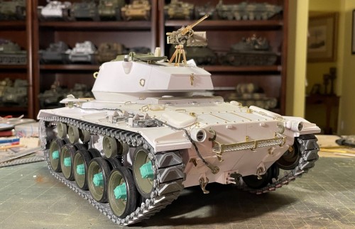 RC 1/16 M-24 Chaffee light tank- Dien Bien Phu 1954 - Build