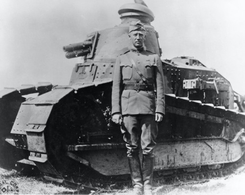 George_S-1._Patton_-_France_-_1918.jpg