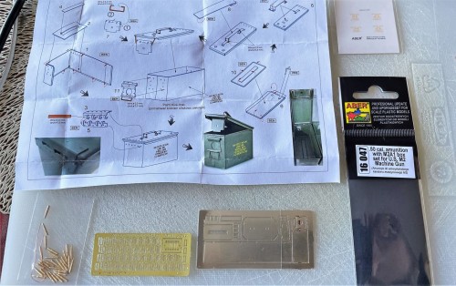 RC 1/16 M-24 Chaffee light tank- Dien Bien Phu 1954 - Build