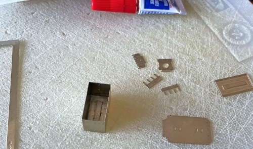 Capture2.JPG (291.45 KiB) Viewed 4190 times RC 1/16 M-24 Chaffee light tank- Dien Bien Phu 1954 - Build